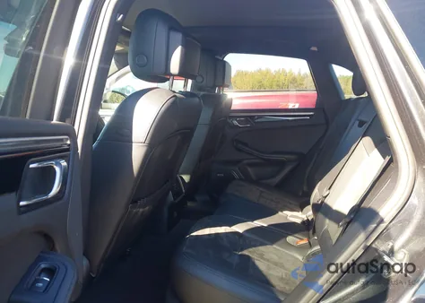 2019 Porsche Macan z USA, uszkodzony, nr VIN WP1AA2A54KLB00934